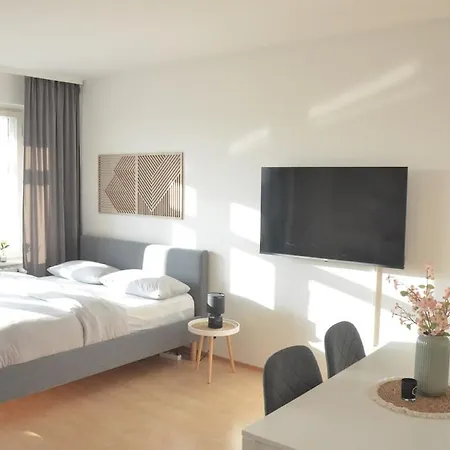 Skyline Loft Im Neukoellner Kiez - 90qm