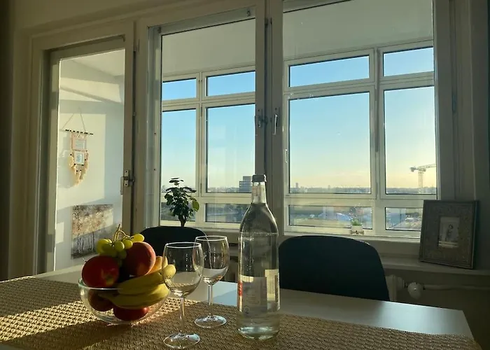 Skyline Loft Im Neukoellner Kiez - 90qm *